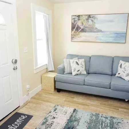 Pets Ok! Steps To Ocean Center Walk To Beach! Daytona Beach Exterior photo