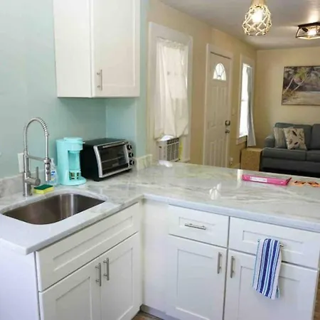Pets Ok! Steps To Ocean Center Walk To Beach! Daytona Beach Exterior photo