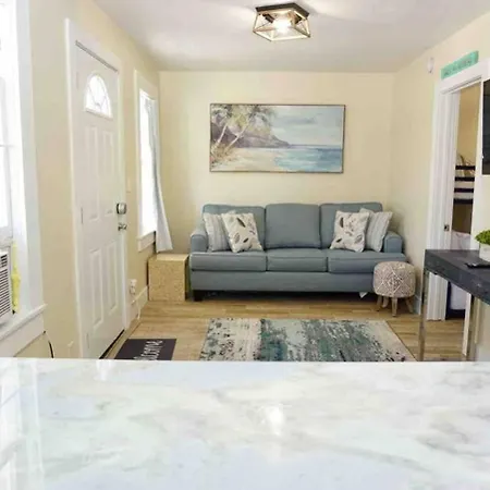 Pets Ok! Steps To Ocean Center Walk To Beach! Daytona Beach Exterior photo