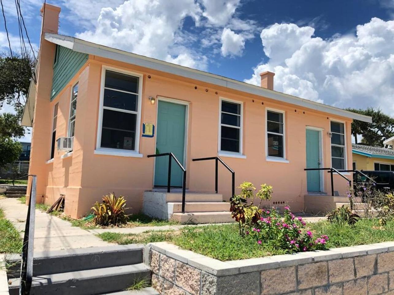 Apartment Pets Ok! Steps To Ocean Center Walk To Beach! Daytona Beach